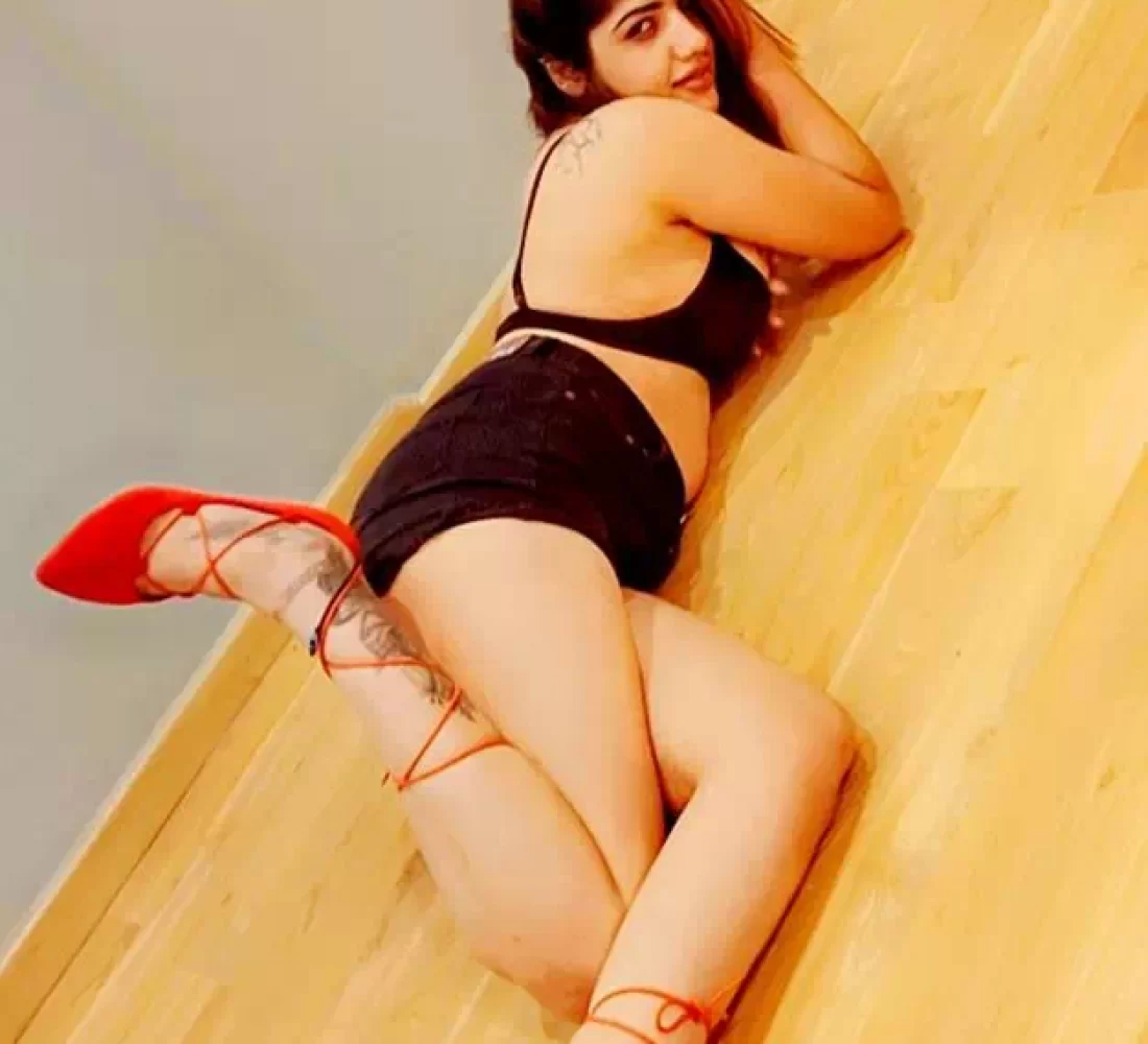 call-nisha-singh-independent-escort-college-girls-available