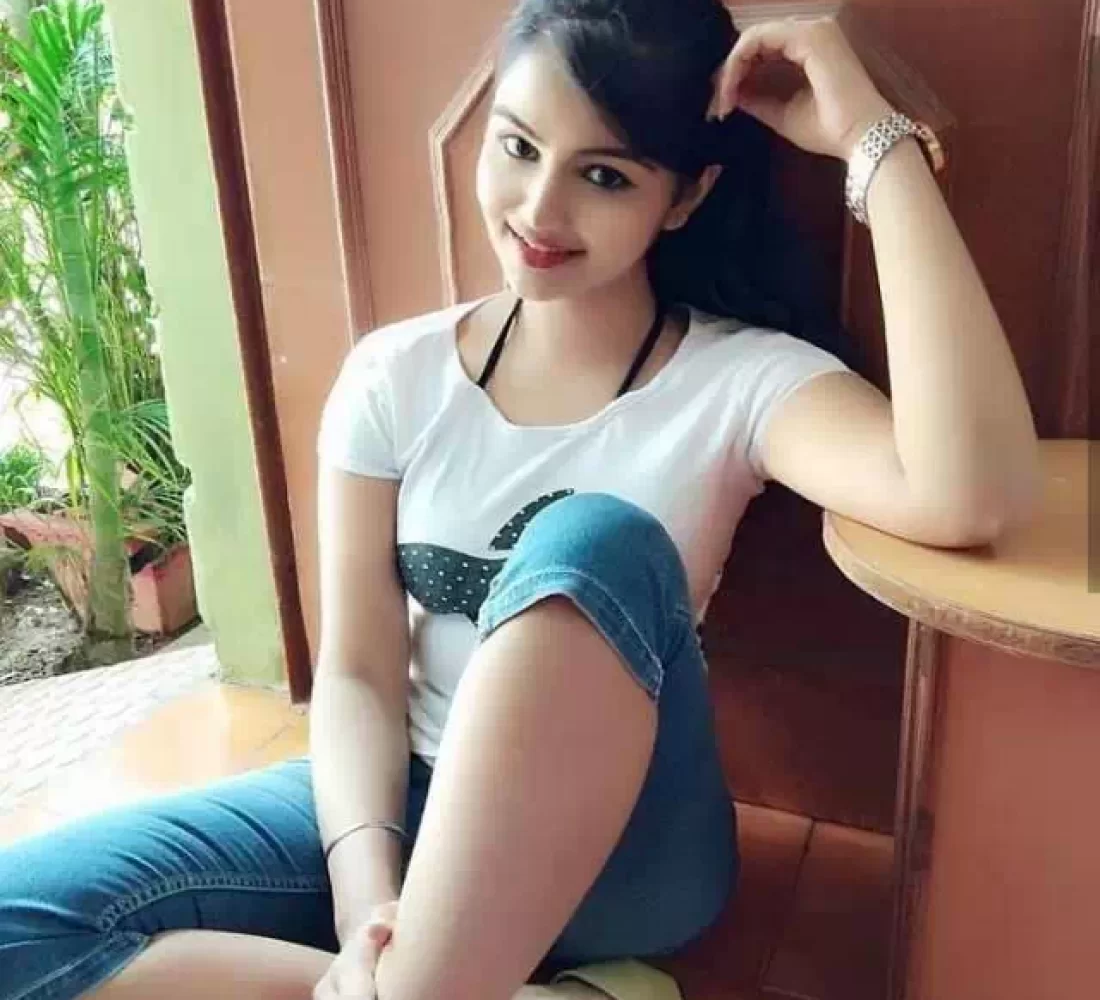 gandhi-nagar-independent-call-girl-and-house-wife