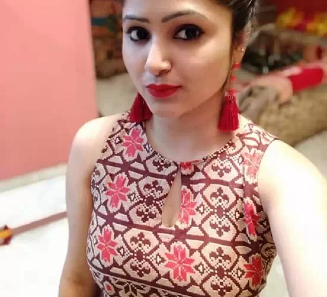 sanjana-kapoor-sexy-girl-video-calling-servicenswf23