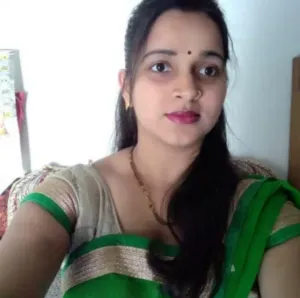 Munirka Genuine Young College Girl And Housewife